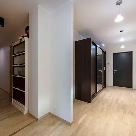 Comfortable 3 Bedroom In City Center Apartamento