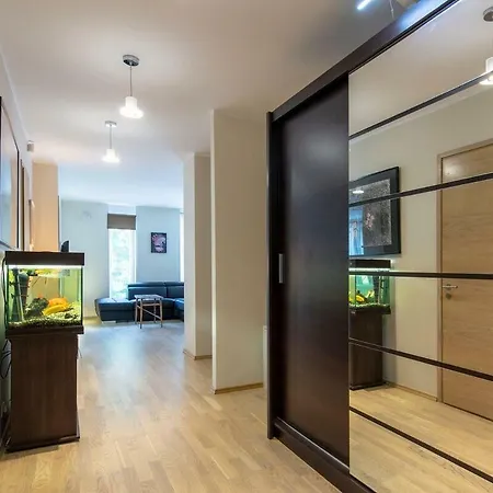 Comfortable 3 Bedroom In City Center